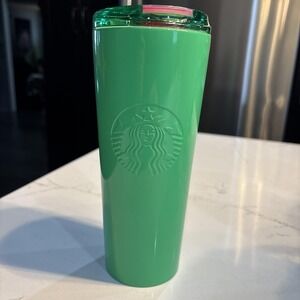 NWT Starbucks 2023 Kelly Green Stainless Steel Grande Travel Tumbler (16 oz)